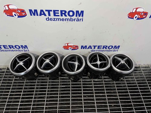 GRILA BORD MERCEDES CLA 2.2 CDI - (2013 2019)