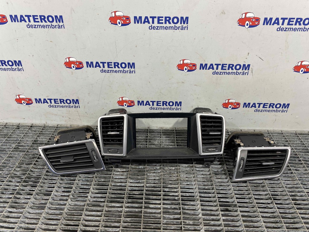 GRILA BORD MERCEDES ML - - (2012 2019)