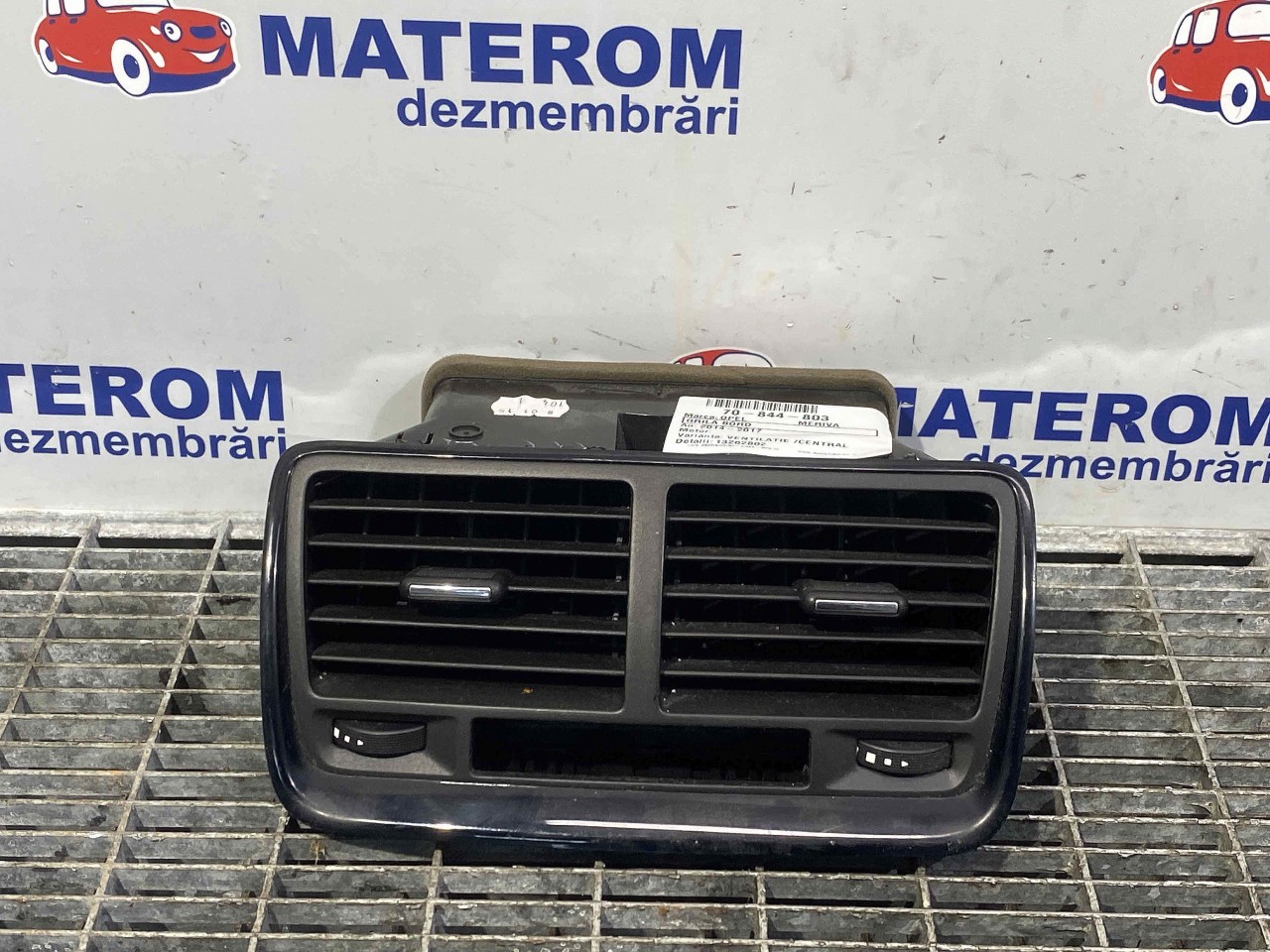 GRILA BORD OPEL MERIVA B - - (2014 2017)