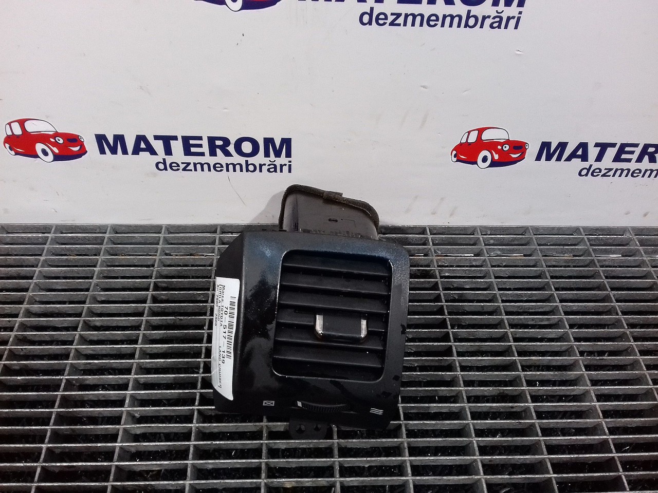 GRILA BORD TOYOTA LAND CRUISER LAND CRUISER - - (2002 2009)