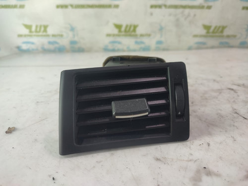 Grila bord ventilatie 8e0820901f Audi A4 B7 [2004 - 2008] 1.9 tdi BRB