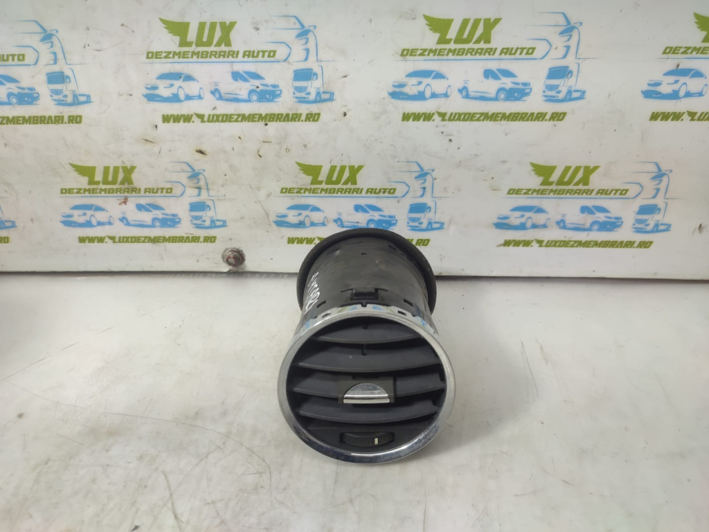 Grila bord ventilatie 96661704 Opel Antara [2006 - 2011]