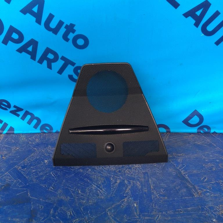 Grila boxa bord centrala Mercedes E Class W212 2009-2016 COD A2126801289