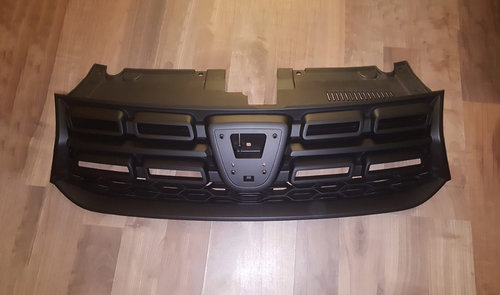 Grila calandru bara fata NOUA Dacia Logan 2 2017-2018-2019-2020