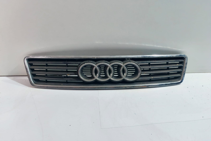 Grila capota 4B0853651A Audi A6 4B/C5 [1997 - 2001]