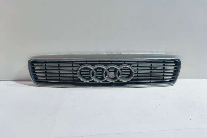 Grila capota 8G0853651G Audi 80 8C/B4 [1991 - 1996]