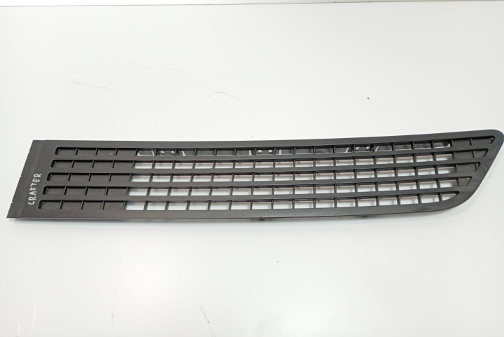 Grila capota 9068360618 Mercedes-Benz Sprinter 2 906 [2006 - 2013]