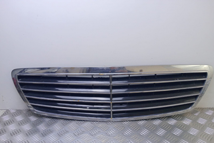 Grila capota A2208800583 Mercedes-Benz S-Class W220 [facelift] [2002 - 2005]