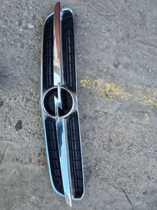 Grila capota crom Opel Vectra C Signum dezmembrez