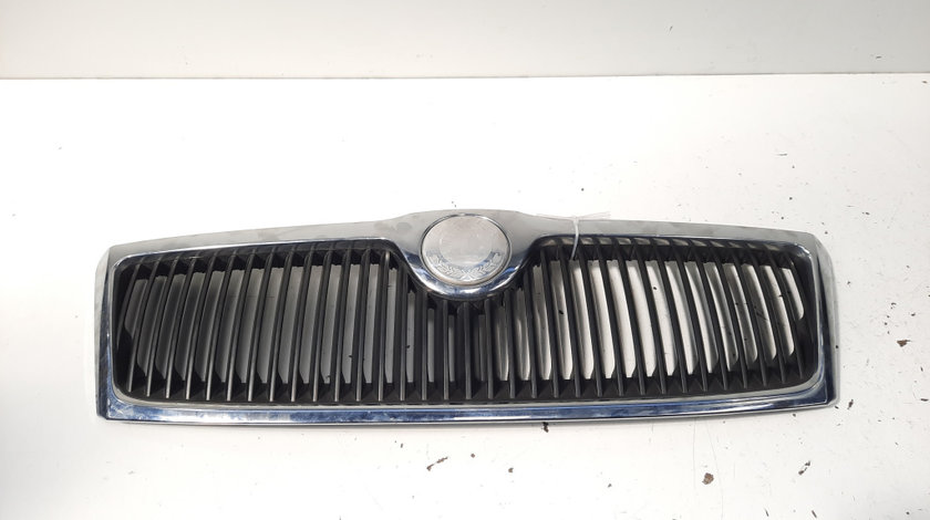 Grila capota fata cu sigla, cod 1Z0853668, Skoda Octavia 2 Combi (1Z5) (id:595885)