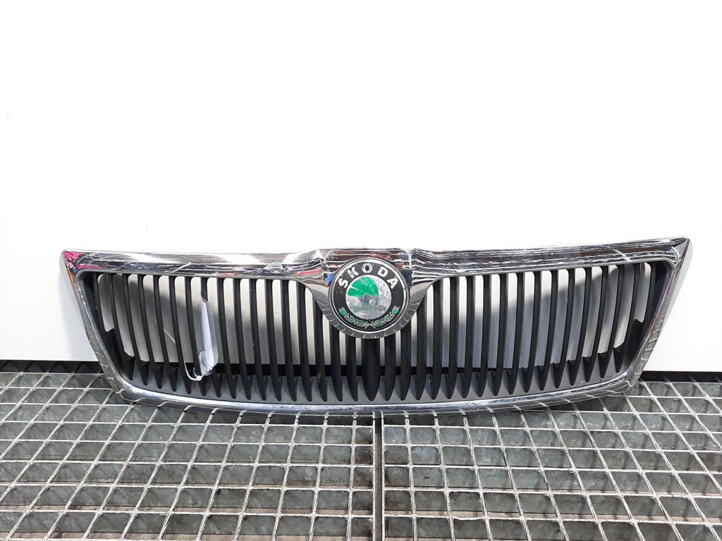 Grila capota fata cu sigla, Skoda Octavia 2 Scout (1Z5) (idi:418479)