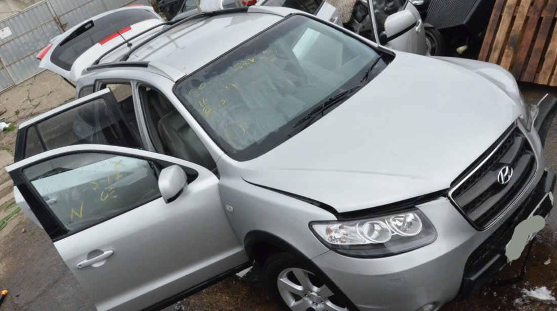 Grila Capota Hyundai Santa Fe II 2.2 CRDI 2007 2008 2009 D4EB 110KW 150CP