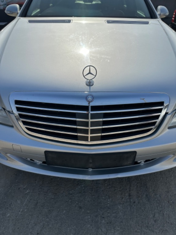 Grila capota Mercedes s class w221 , grila fata Mercedes s class