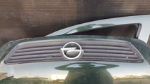 Grila capota Opel Astra G