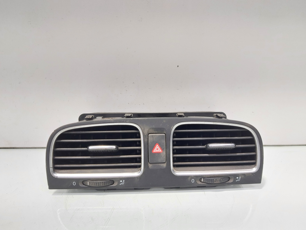 Grila centrala aer bord, cod 5K0815735, Vw Golf 6 Variant (AJ5) (idi:697538)