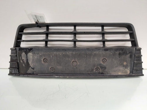Grila centrala bara fata, cod BM51-17K945-A, Ford Focus 3 (id:656409)