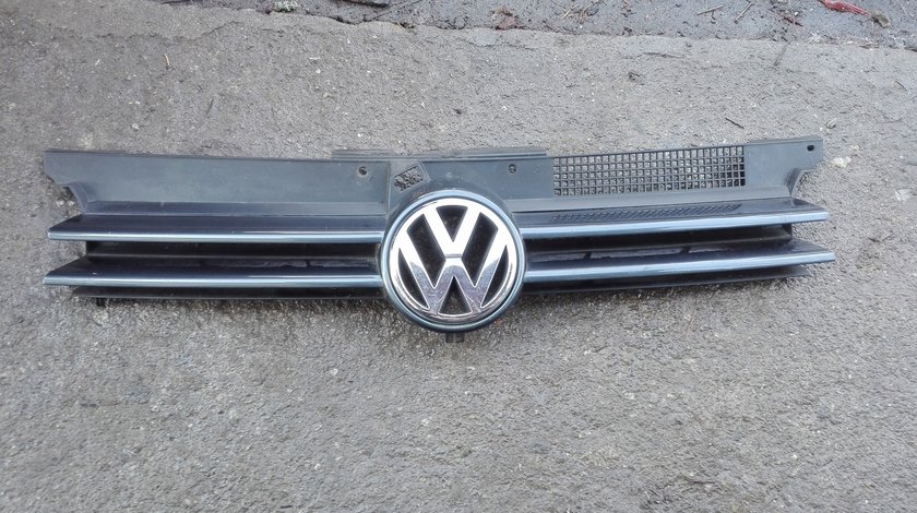 Grila Centrala bara Fata Vw Golf 4 Gri Sobolan Metalizat