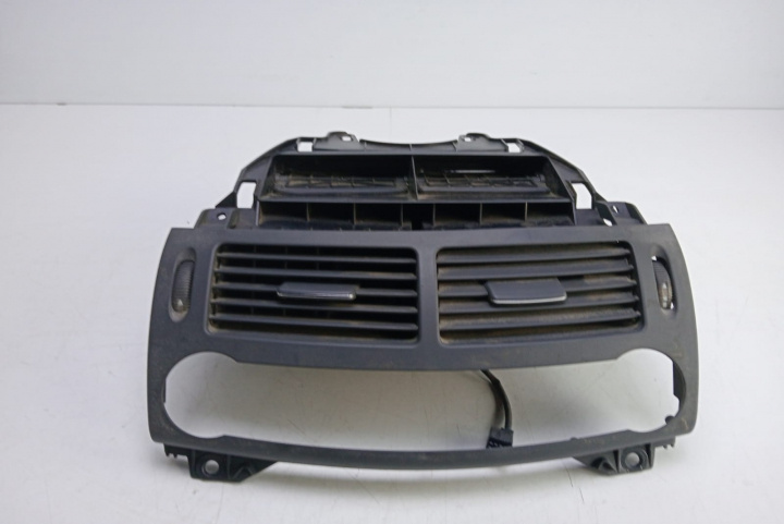 Grila centrala bord A2118301854 Mercedes-Benz E-Class W211 [2002 - 2006]