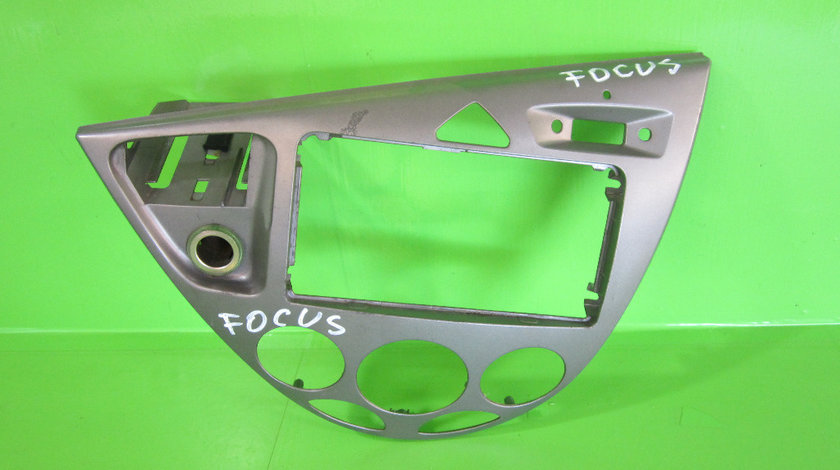 GRILA CENTRALA BORD FORD FOCUS 1 FAB. 1998 - 2005 ⭐⭐⭐⭐⭐