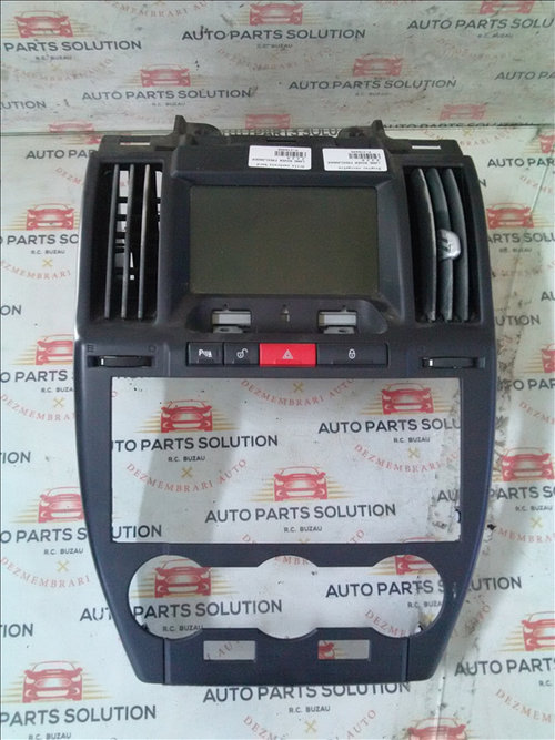 Grila centrala bord LAND ROVER FREELANDER 2 2.2 D