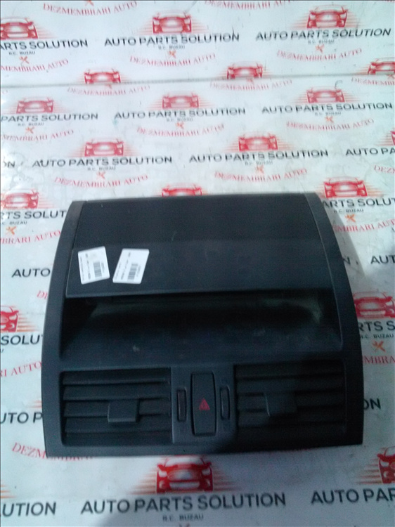 Grila centrala bord MAZDA 6 an fabr. 2009