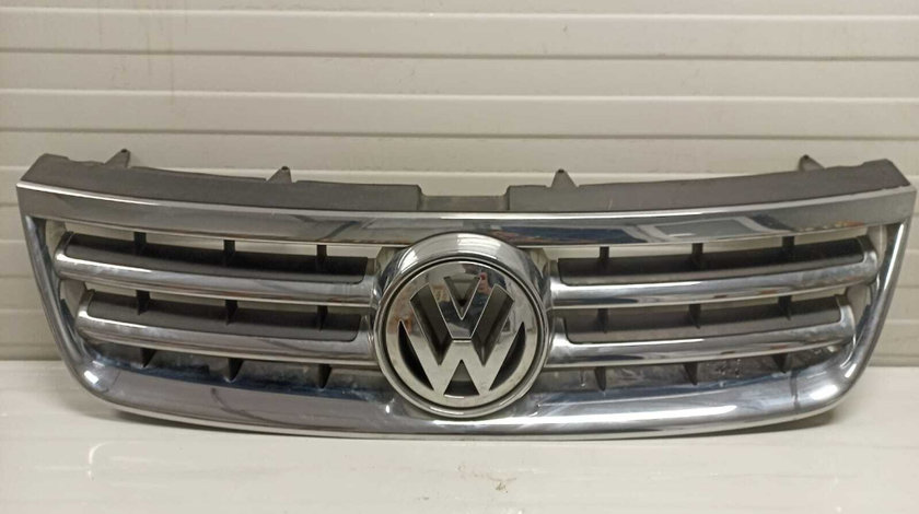 Grila Centrala cu Emblema Sigla de pe Bara Spoiler Fata Volkswagen Touareg 7L 2003 - 2007 Cod 7L6853651A 7L6853601A [Z0307]