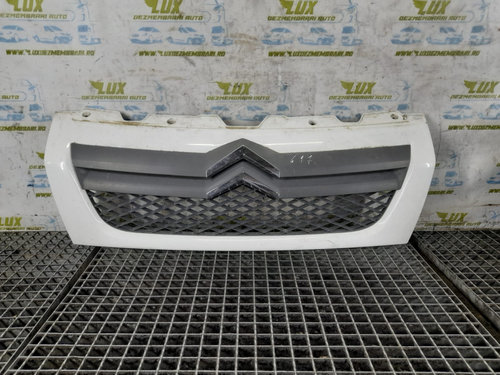 Grila centrala fata 1308069070 Citroen Jumper 2 [1st facelift] [2012 - 2014] 2.2 hdi 4HH
