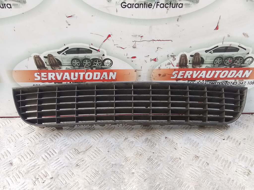 Grila centrala fata Fiat Grande Punto (2005->) 1.3 Motorina 2005
