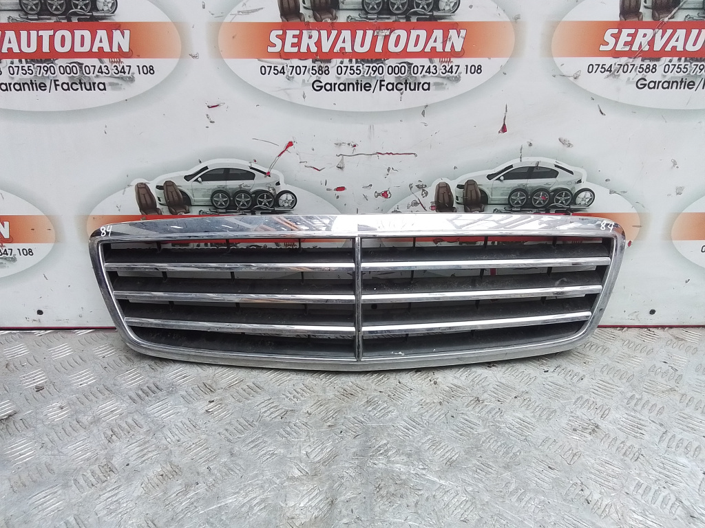 Grila centrala fata Mercedes-Benz C-Class (2001-2007) [W203] 2.2 Motorina 2003, A2038800223