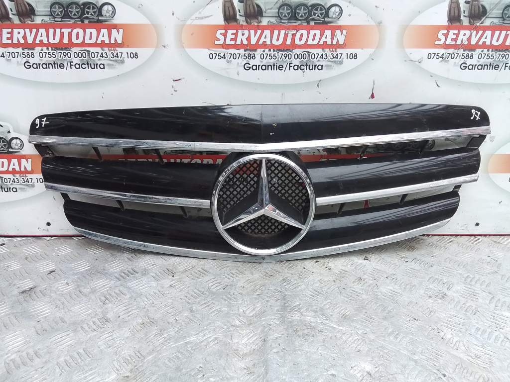 Grila centrala fata Mercedes-Benz S-Class (2005-2009) [W221] 3.0 Motorina 2008