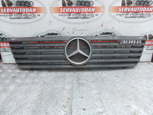 Grila centrala fata Mercedes-Benz Sprinter (1995-2006) [901, 902] 2.3 Motorina 1999, 9018880123