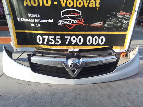 Grila centrala fata Opel Vivaro (2006-2014) 2.0 Motorina 2008, 623100248R