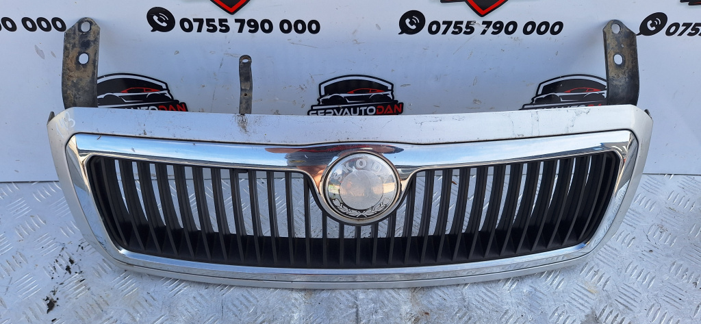Grila centrala fata Skoda Fabia (1999-2008) 1.4 Motorina 2004, 6Y0853668