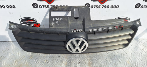 Grila centrala fata Volkswagen Polo 4 (2001-2005) 1.4 Motorina 2003, 6Q0853651C