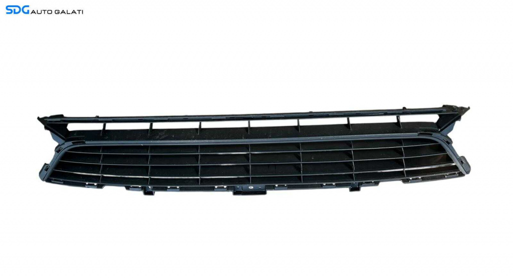 Grila Centrala Inferioara de pe Bara Spoiler Fata Renault Megane 3 FL Facelift 2013 - 2016 Cod 622548366R (Prezinta Mici Fisuri Intre Grile) [LC1417]