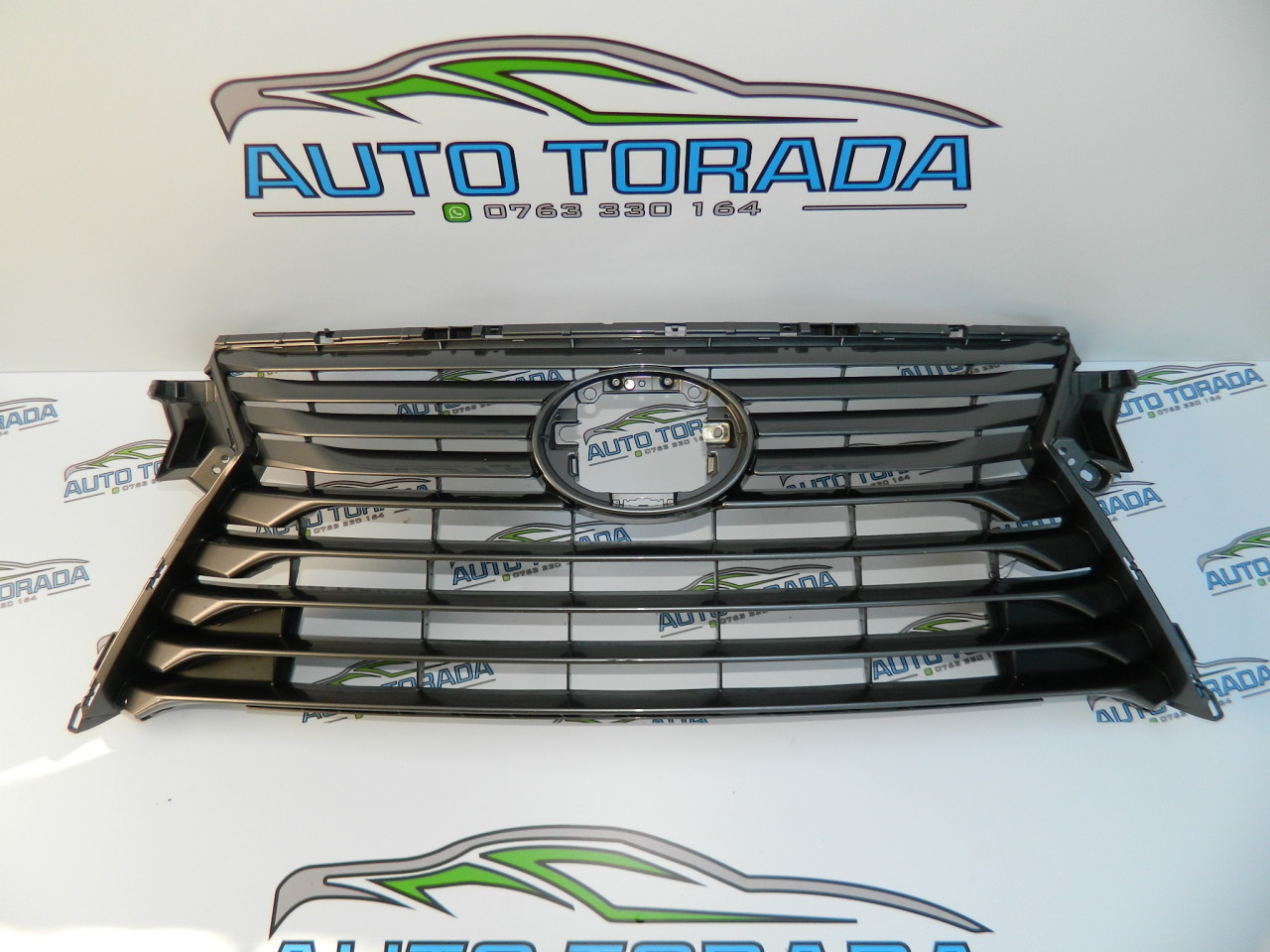 Grila centrala LEXUS RX350 , RX450H model 2016 2017 2018 2019 cod 53111-48320