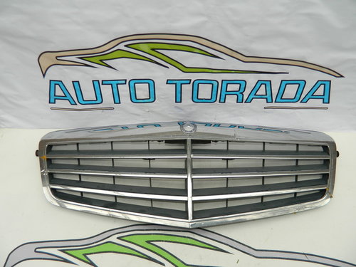 Grila centrala Mercedes E Class W212 cod A2128850136