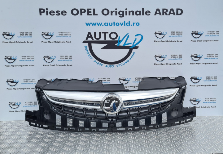 Grila centrala radiator Opel Corsa D [facelift] _2 [2011 - 2014]