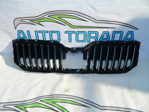 Grila centrala radiator Skoda Superb 3 an 2014-2017 cod 3V0853653B