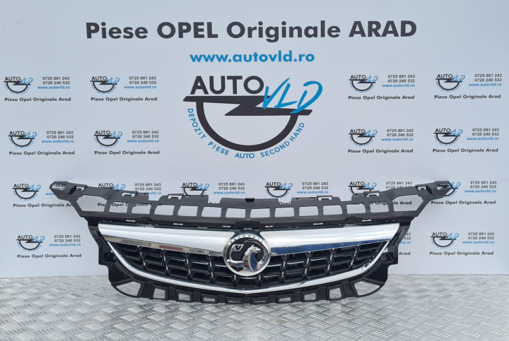 Grila centrala radiator UK Opel Astra J [2009 - 2012] Sports Tourer wagon