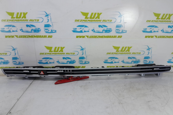 Grila centrala ventilatie aer 84760-aa010 Hyundai Elantra CN7 [2021 - 2023] 1.6 benzina G4FM-6d