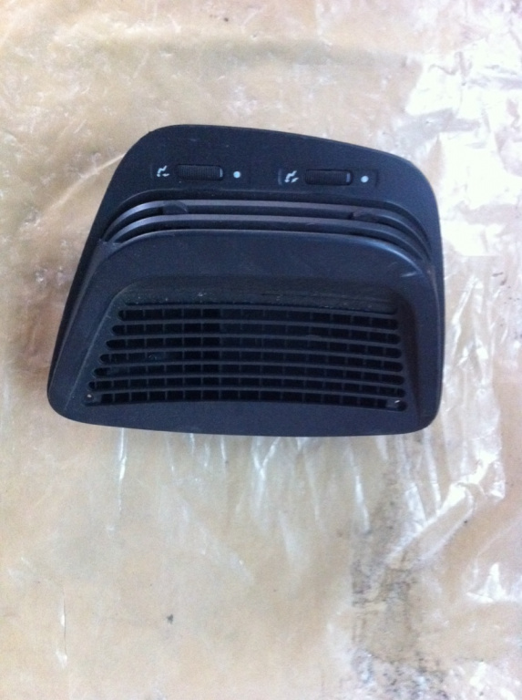 Grila centrala ventilatie bord Alfa Romeo 156 932 [1997 - 2007] Sedan 2.4 JTD MT (136 hp)