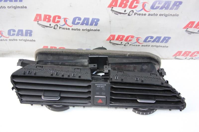 Grila centrala Volkswagen Tiguan 2 2016-2020 5NB815720