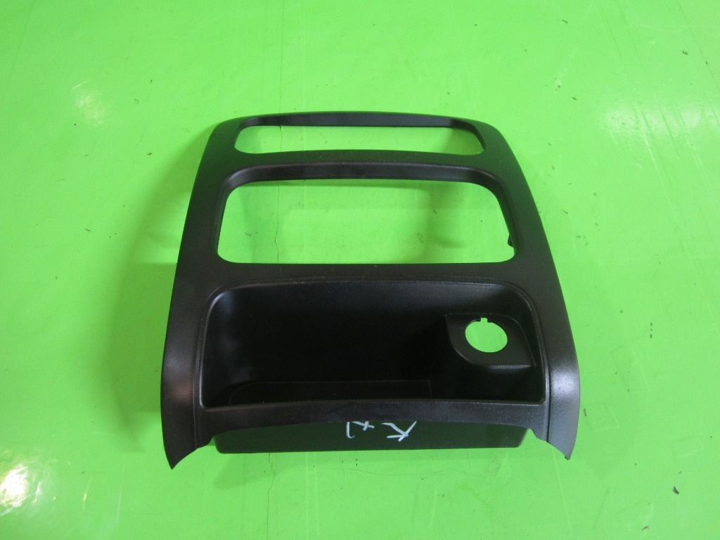 GRILA / CONSOLA BORD JEEP CHEROKEE KJ LIBERTY 4x4 FAB. 2001 - 2008 ⭐⭐⭐⭐⭐