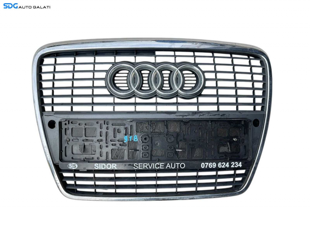 Grila cu Emblema Centrala de pe Spoiler Bara Fata Suport Numar Cu Locas Senzori Audi A6 C6 2005 - 2009 Cod 4F0853651S [B4610]