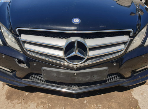 Grila cu Emblema Mercedes Clasa E Class Coupe Cabrio W207 A207 C207 NFL Non Facelift 2009 - 2013 [K5...