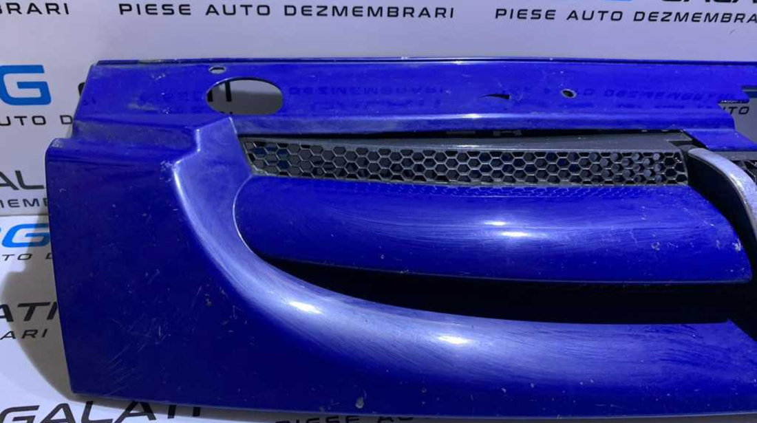 Grila cu Emblema Radiator Bara Spoiler Fata Peugeot Partner 2002 - 2008 Cod 9644758777