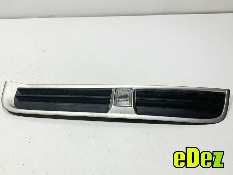 Grila cu semnalizare aripa dreapta fata Opel Antara facelift (2010-2016) 22737872