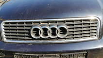 Grila cu Sigla Emblema de pe Capota Motor Audi A4 ...