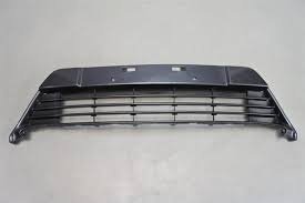 Grila de protectie bara fata Toyota Auris 2013/2015